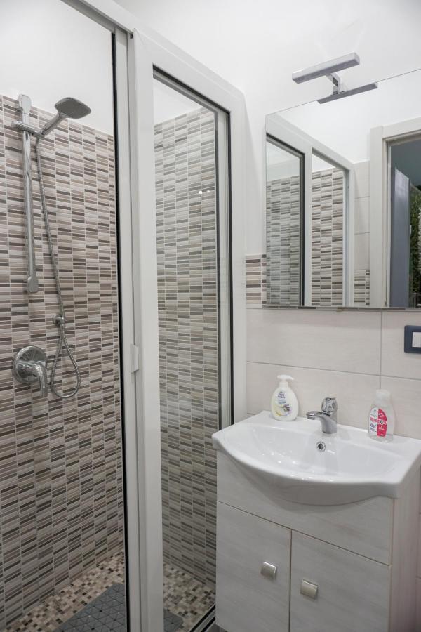 B&B Porta Garibaldi Катанія Екстер'єр фото