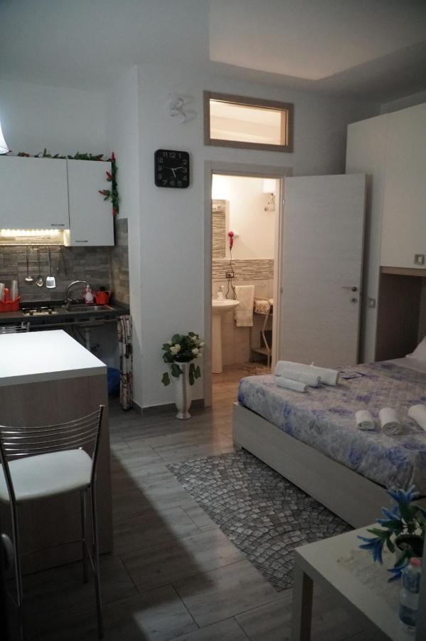 B&B Porta Garibaldi Катанія Екстер'єр фото